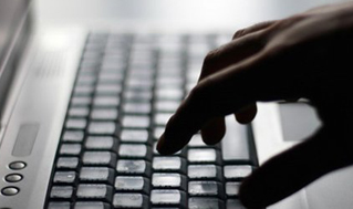 Cảnh giác với thông tin từ những trang mạng xấu